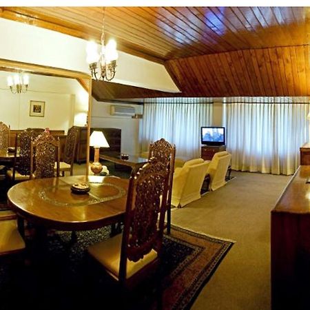 Hotel Broadway Srīnagar المظهر الخارجي الصورة